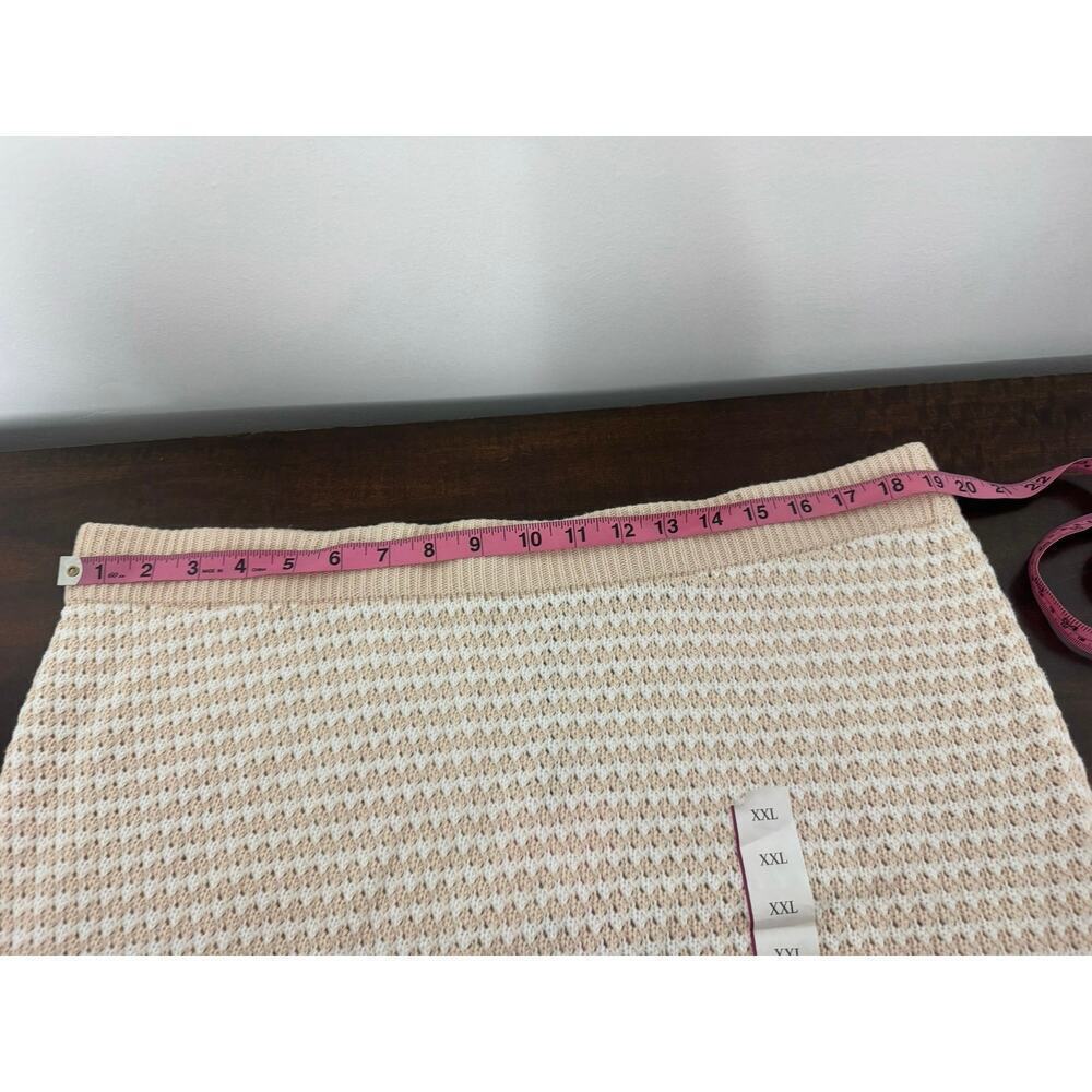 Future Collective Collab Cream/White Crochet Mini Skirt Checkered XXL, NWT - Picture 7 of 12